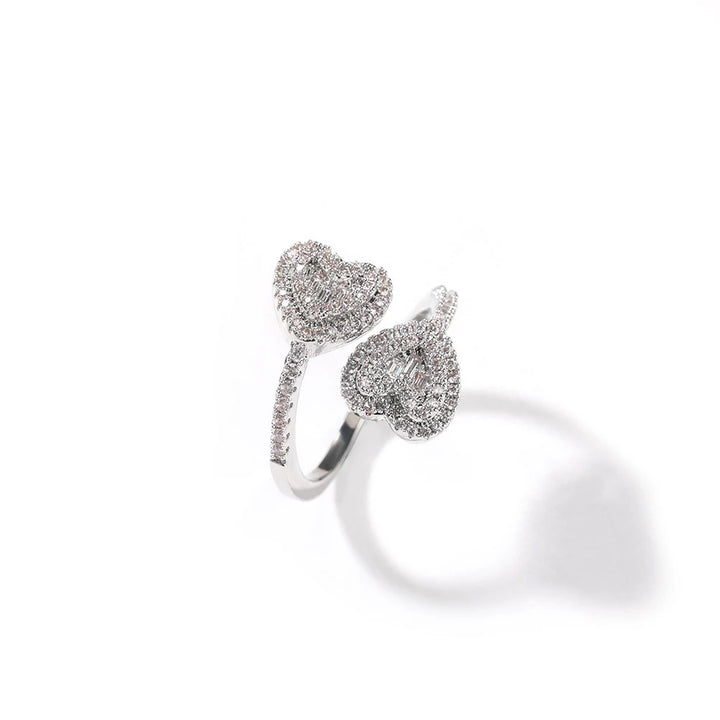 SMALL DOUBLE HEART RING