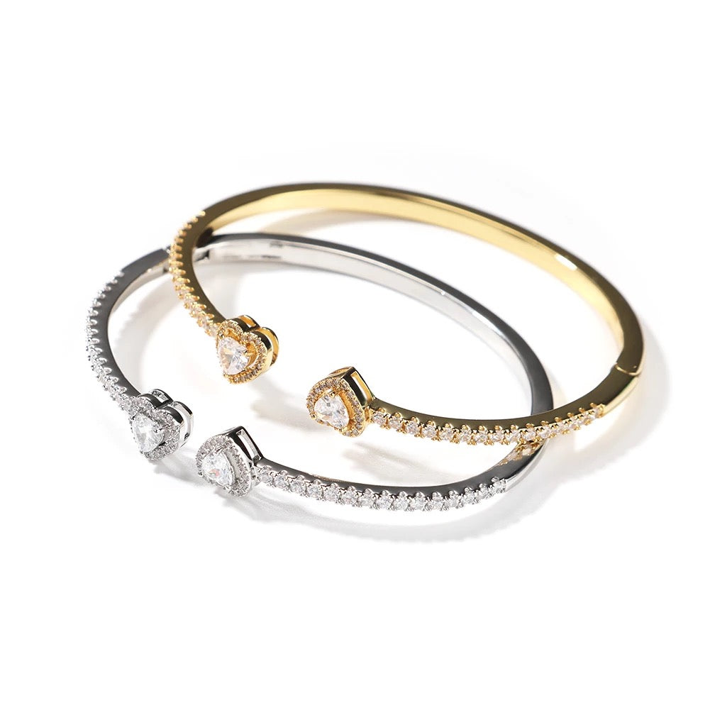 DOUBLE HEART BANGLE